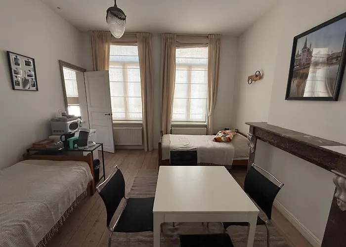 Casa de hóspedes Dock 3*